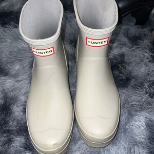 HUNTER RAIN BOOTS